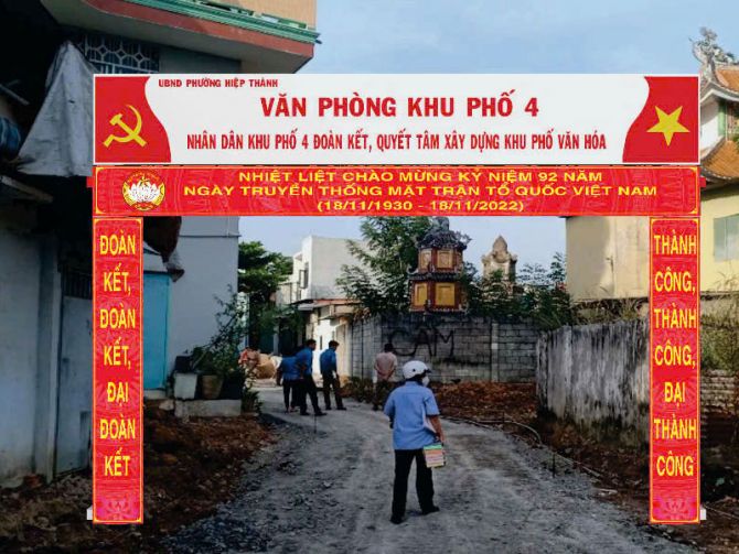 CỔNG CHÀO KHU PHỐ 04