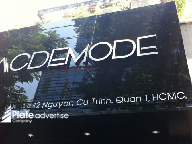 Mặt dựng Alu kiếng 03