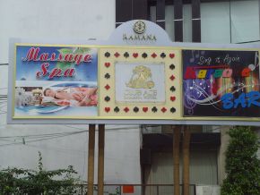 Mặt dựng Alu chữ nổi 04